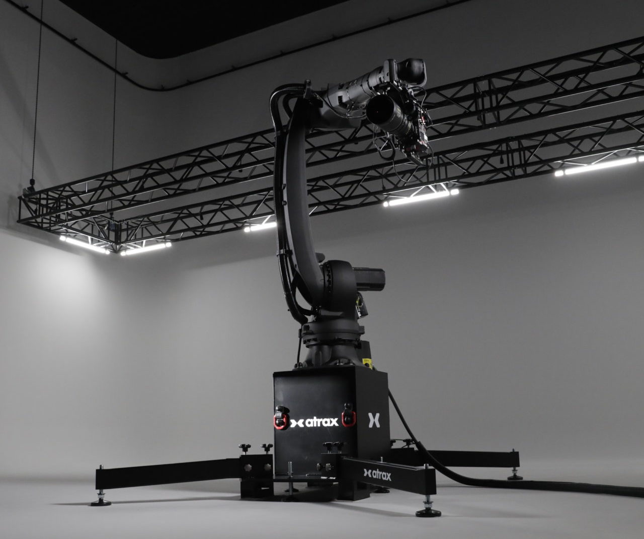Bras Robot Cinéma vs Steadicam