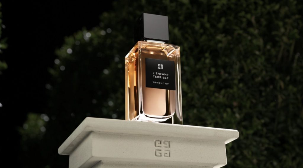 GIVENCHY X UNE AUTRE ILE